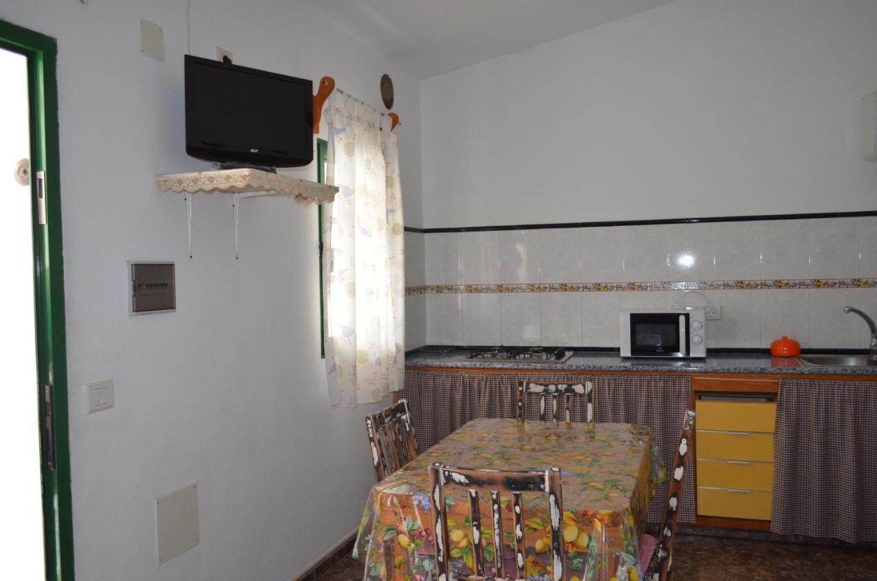 Casa De Diego Y Mela San Bartolomé Extérieur photo